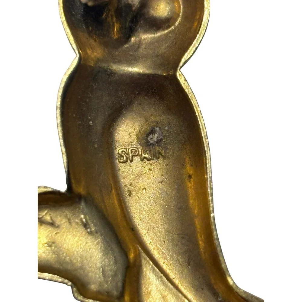 Vintage  Spain Gold Tone Intricate Damascene style Red Eye Owl Bird Brooch Pin